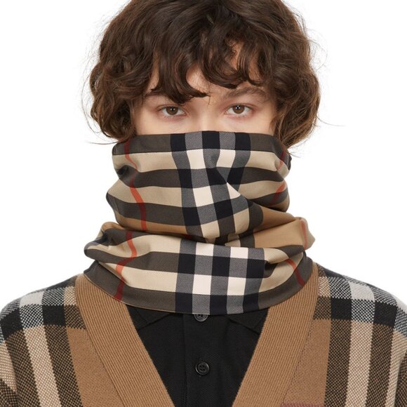 NWT Authentic Burberry Beige Vintage Check Face Mask and Snood Scarf - Picture 7 of 7